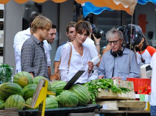 "Midnight in Paris": scoppia la grana Carla Bruni per Woody Allen  