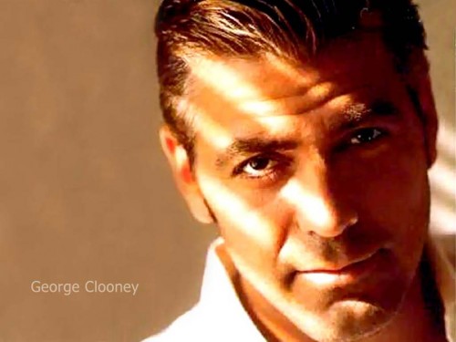 George Clooney e la Delorean DMC -12 di Ritorno al futuro  