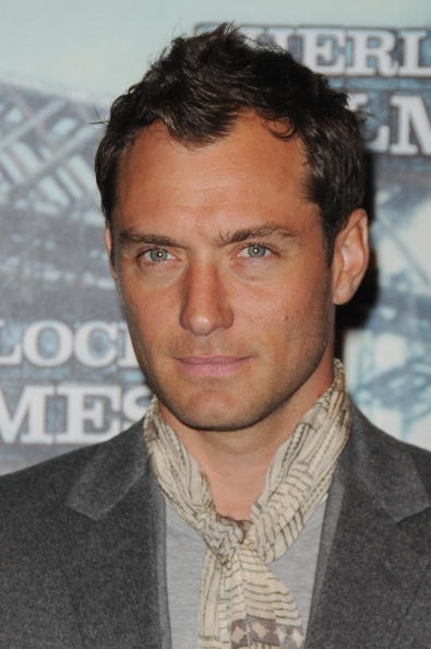 Jude Law in Anna Karenina, al fianco di Keira Knightley  