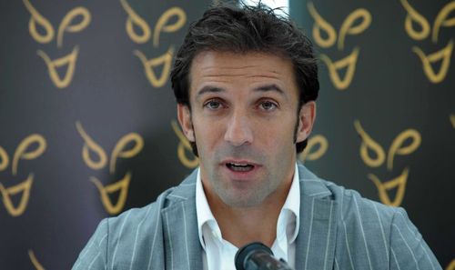 Ospiti C'Ã¨ posta per te 22 settembre: Alex Del Piero e Carlo Verdone  