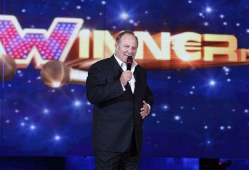 Ascolti tv 17 novembre, The winner is battuto da Ti lascio una canzone  